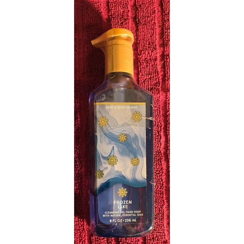 Bath & Body Works Frozen Lake Cleansing Gel Hand Soap 8oz 2022 Holiday New